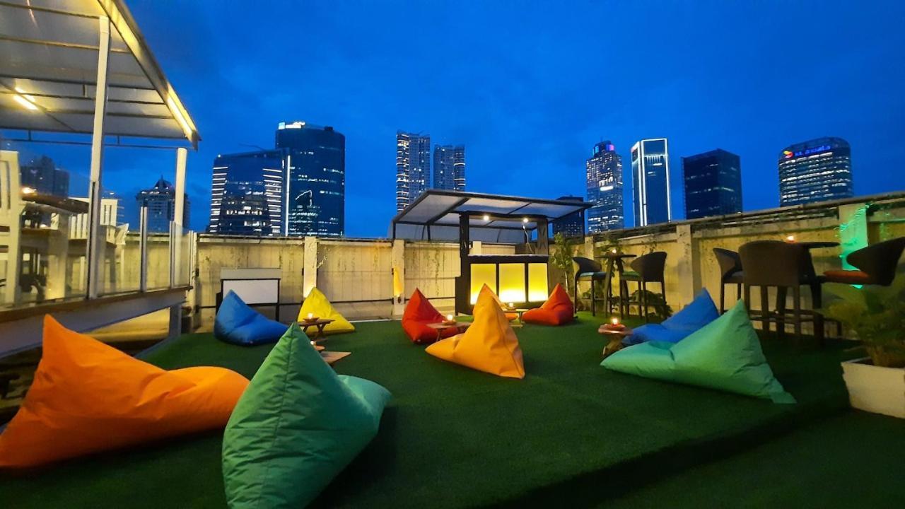 Gp Mega Kuningan Jakarta Exterior photo